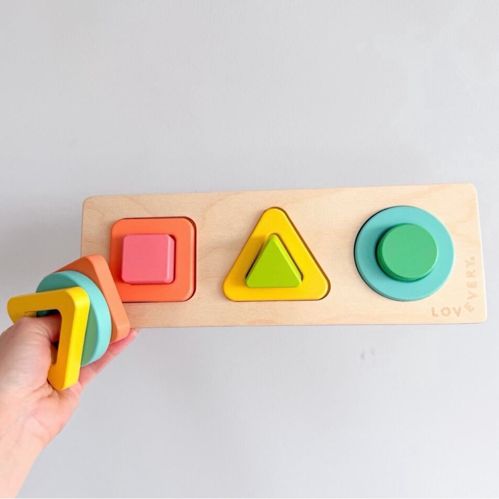Lovevery Geo Shape Matching Puzzle